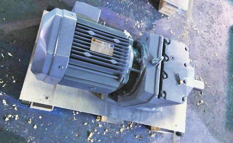 2.2KW電機減速箱,40比減速機，絲杠升降機減速機.jpg